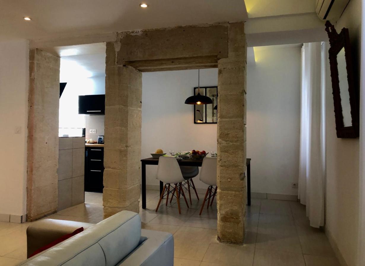 Appartamento Le 26 Nîmes Esterno foto